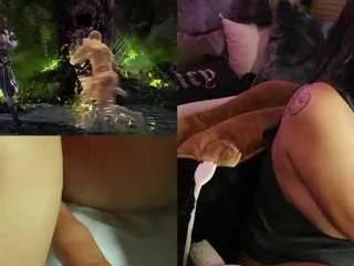 india-rae-blaze on CamSoda 