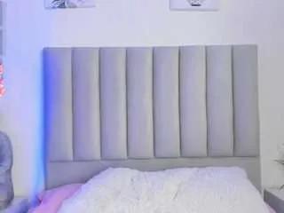 iriss5 on CamSoda 