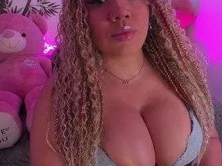 joycethompson — GOAL:MAKE THE QUEEN VIBRATE LIKE NEVER BEFOREPVT ON //let me see u C2C//LATINA WHO MAKES THE BEST CUSTOMS [69 tokens remaining]