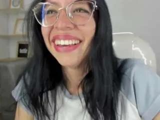 katty-mouth on CamSoda 