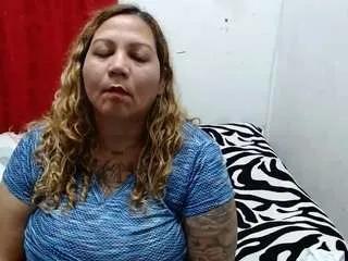 kattylatingirlvz on CamSoda 