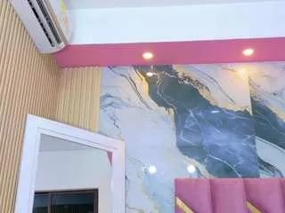 kinky-camila on CamSoda 