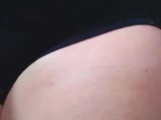 klylls-squirt on CamSoda 