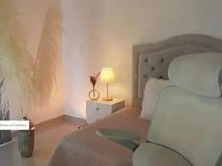 larabaker on CamSoda 