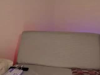 lola-leah on CamSoda 