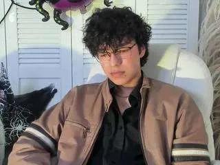 miilowolf on CamSoda 