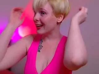 missseverina on CamSoda 