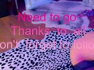 nikkiprincess on CamSoda 