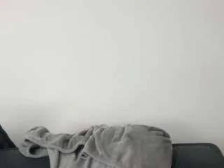 queenlolaxxx on CamSoda 