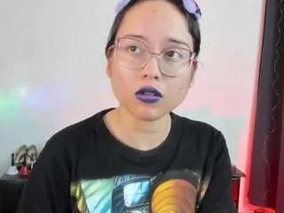 sahantalcerezo on CamSoda 