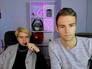 saimon-best — take off shirt [150 tokens remaining]