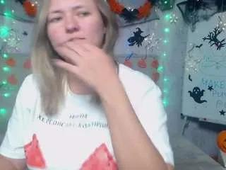 sallyverda on CamSoda 