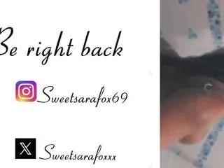 sara-foxxx on CamSoda 