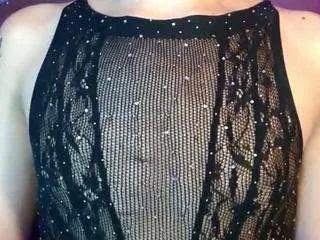 sarahh-sophia on CamSoda 