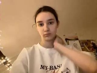 silvereckersley — show feet [65 tokens remaining]