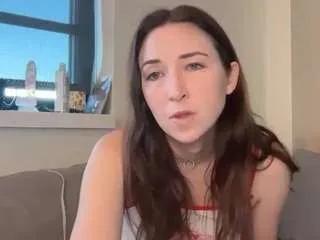 tilliemay on CamSoda 