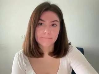 youramy — hii im non-nude and  in pvt too, i can just enjoy your vibration and have good conversation
