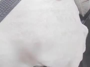 1m_maddy on Chaturbate 