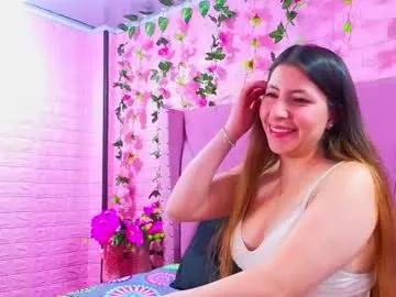 alyy_brown on Chaturbate 