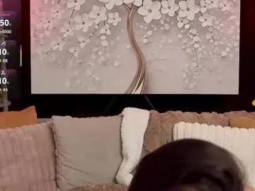 entitled_candy — make me cum?? [777 tokens remaining] #bombshell #mature #lovense #naturalboobs #heels #nylons