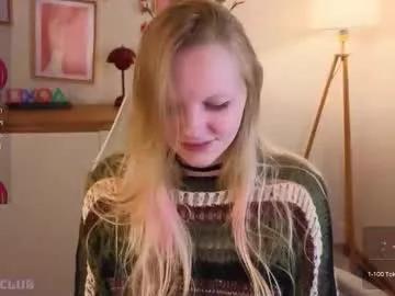 evangel1ne — hey! let`s play! goal - make my tits feel freee without top #skinny #shy #ahegao #smoke #blonde [222 tokens remaining]