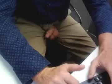 gardensman_561 — Chat B4 tipping ~ make sure I'm paying attention | #Daddy #Bulge at work Real #Office #New #BigCock out for 25  [795 tokens remaining]
