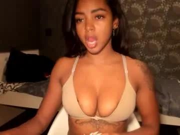 lexy_squirt_queen — The Best Squirter 500 tokens for Big Squirt - Goal is : BIG SQUIRT LIKE A FOUNTAIN #squirt #deepthroat #ebony #latina #feet