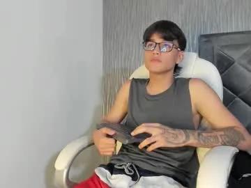 mike_harper_ — GOAL: Make me hard [110 tokens remaining] Welcome to my room! eat my bigcock  #18 #findom #master #bigballs #bigdick