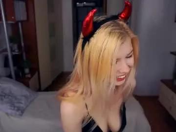 quennabrucker — GOAL: Pinch my nipples [0 tokens remaining]  Hello! I'm Tate, ntmu! I'm #new #18 #bigboobs #squirt #skinny