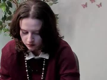 sharikabolanos — air kiss<333 wanna play?<3  #new #teen #young #curvy #smoke [5 tokens remaining]