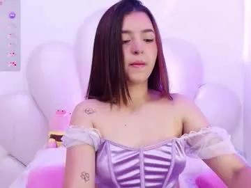 zoewillian — A perfect mixture between tenderness and perversion ... come to try without limits  #18 #latina #cum #shy #young
