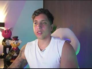 appolo_cavill on Flirt4Free 