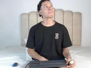 dylan_athens — Freechat on Flirt4Free