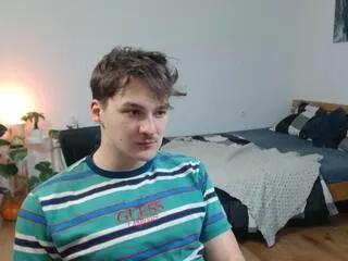 josh_waller — Freechat on Flirt4Free