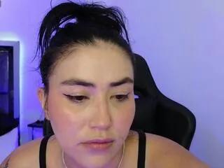 lola_dove on Flirt4Free 