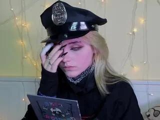 quenna_fort — Freechat on Flirt4Free