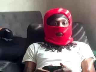 tonyy_huntt — Freechat on Flirt4Free