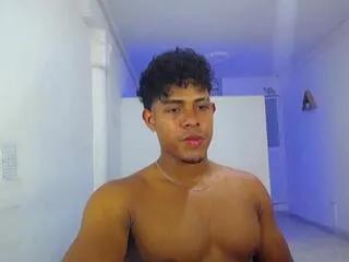 xavier_bryant — Freechat on Flirt4Free