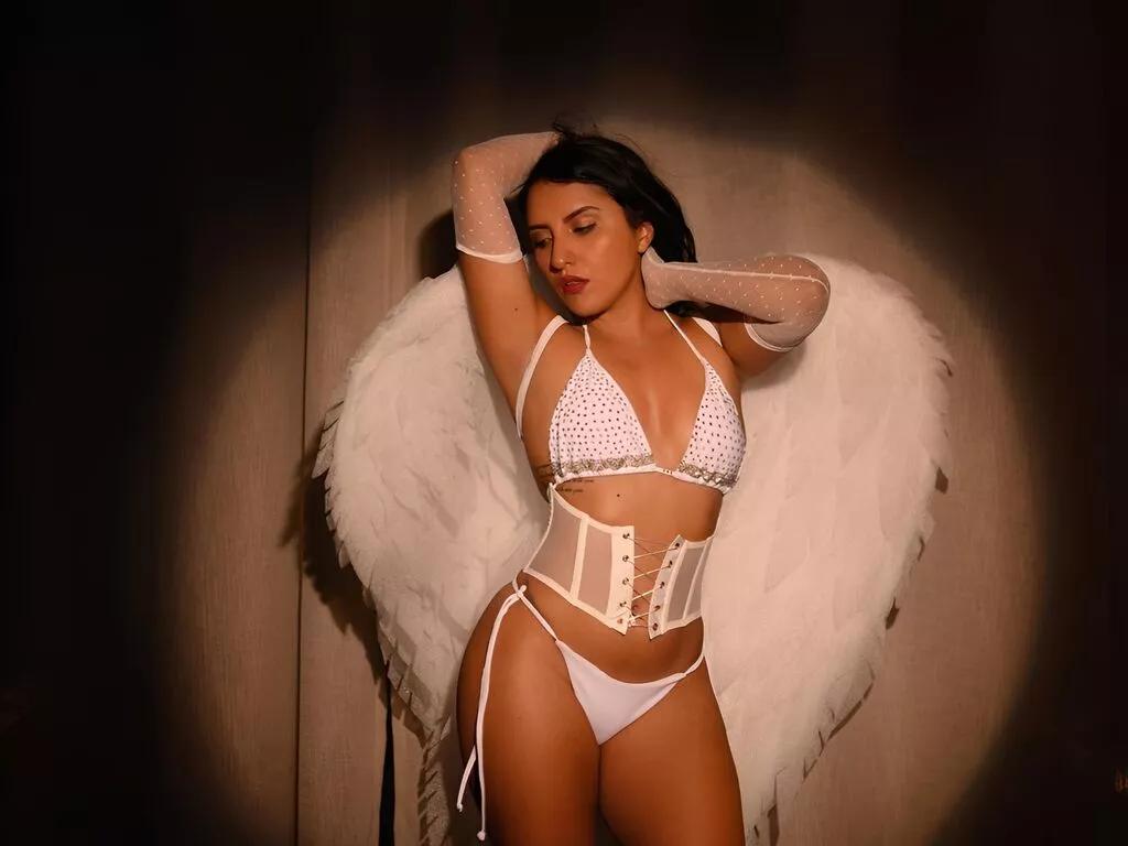 ChiaraFerreti — Appreciate life's artful details: sunsets, meaningful conversations, finding and getting lost in new places when I travel, read a good book, a glass of wine, Renaissance art, music, and the magic of connection. 