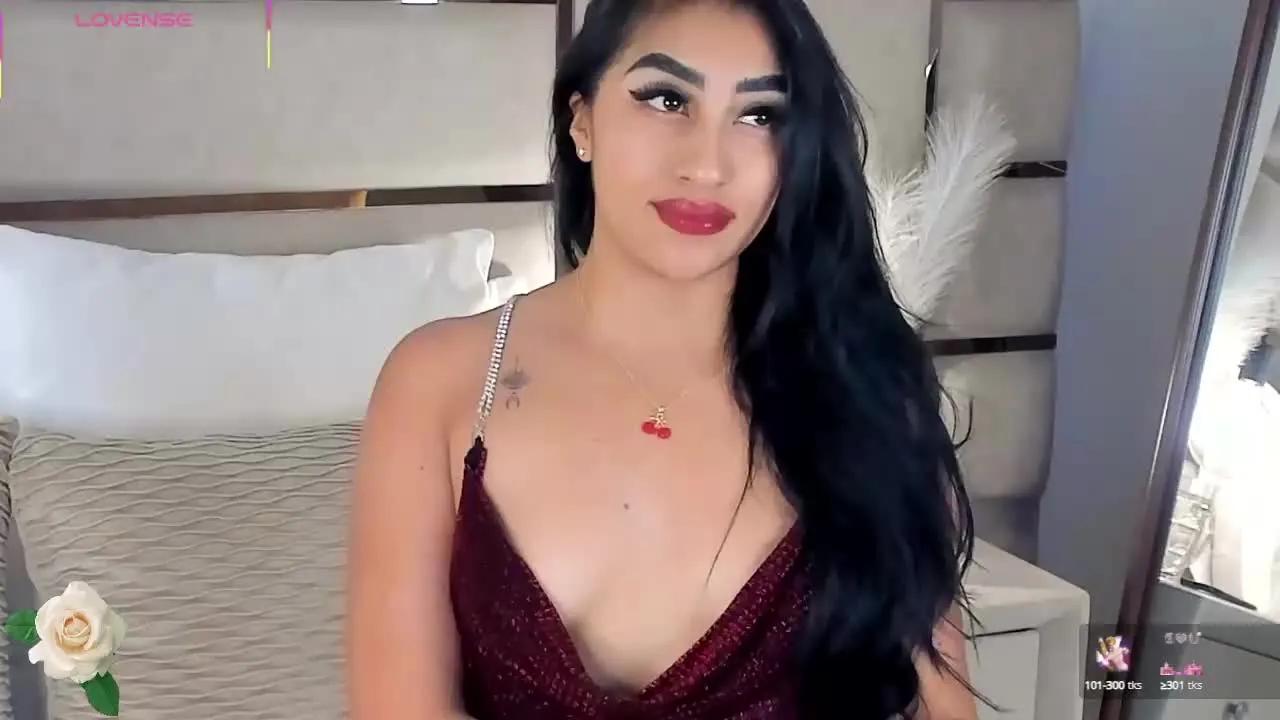 ArianaDale on Streamray 