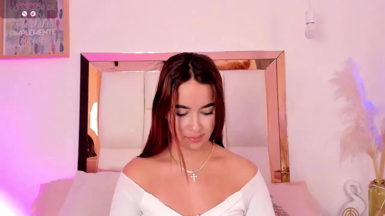 CataleyaAdams — Freechat on Streamray