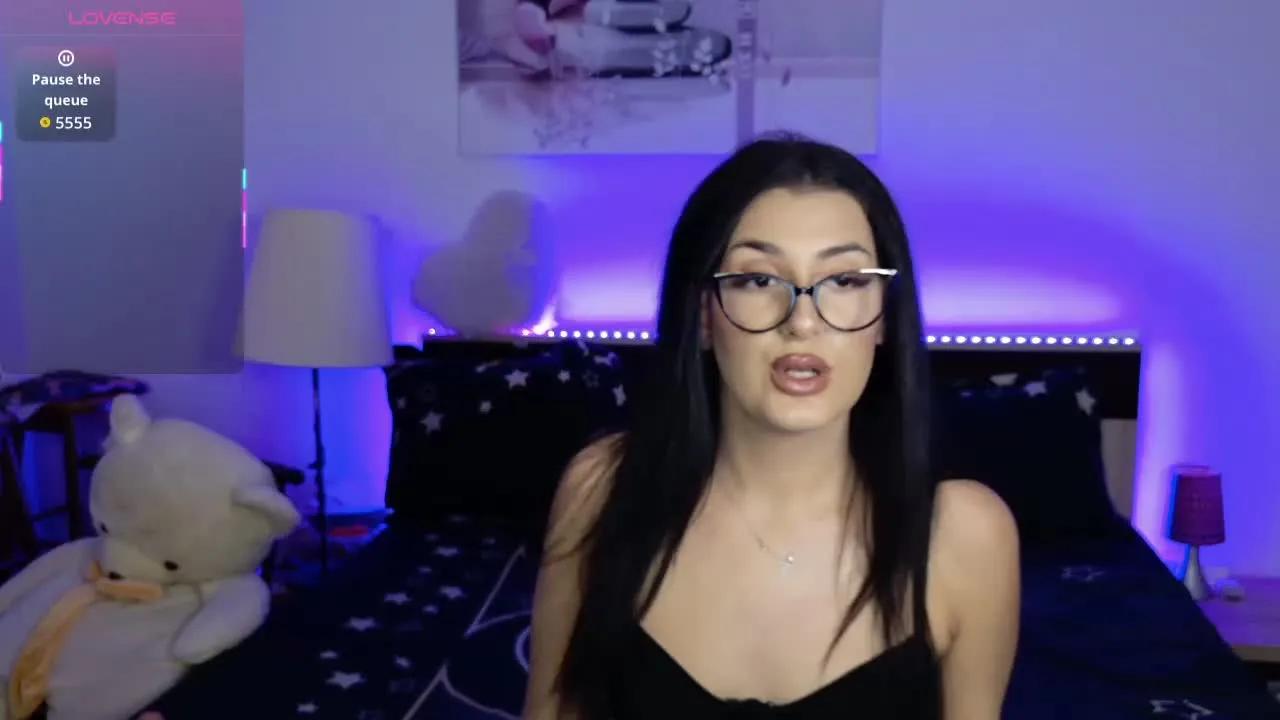 claraseloura — Freechat on Streamray