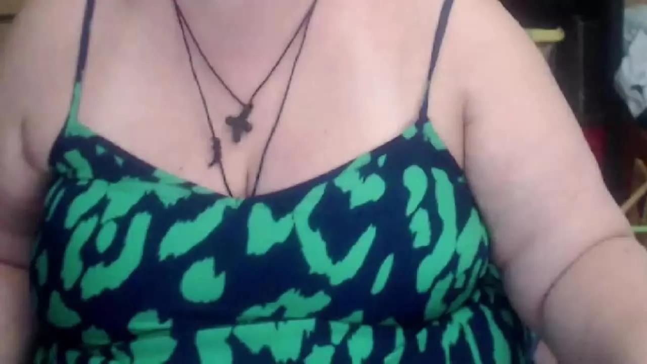 mayalove6969 on Streamray 