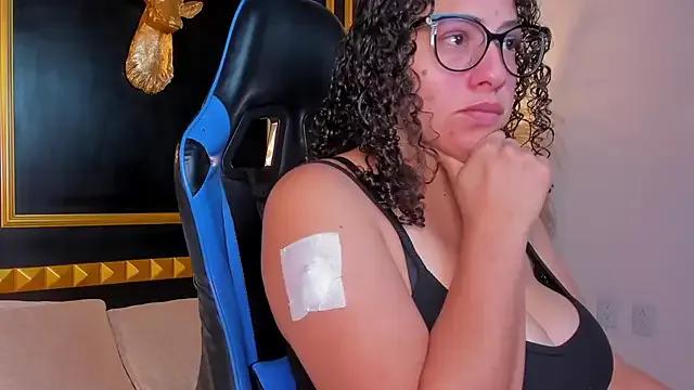 aixa_15 — Put your milk on my naked boobs 