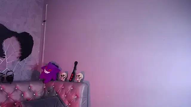 amelierouss — destroy my fuck face of clown with saliv