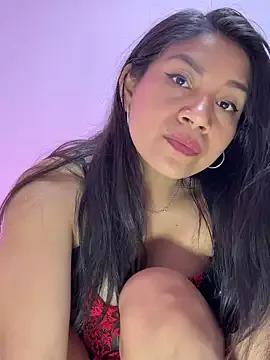 Ariana_TuFantasiaHot on StripChat 