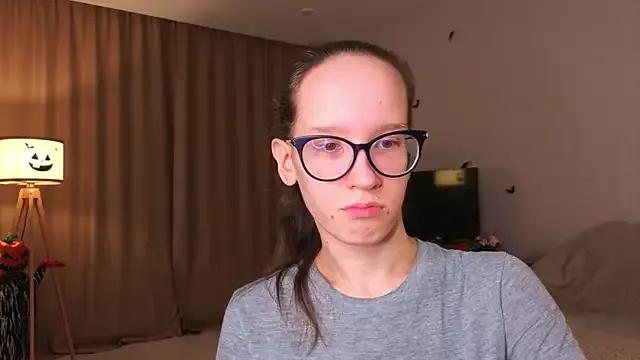 BettyBrowni — Caress my hips