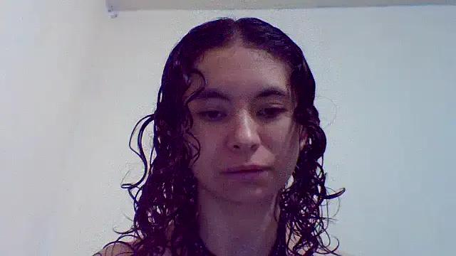 CELEna098rs707 — Bra off