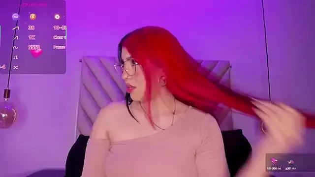 EmmaSwift_ on StripChat 