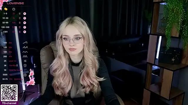 exxxcore_ on StripChat 